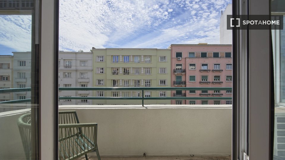 Double room Lisbon, 8 beds — photo 14