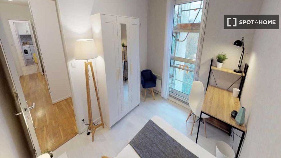 Double room Lyon, 6 beds, 90m² — photo 8