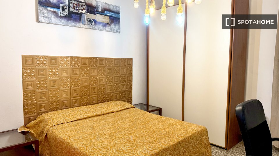 Apartment Rome, 2 beds, 65m² — photo 20