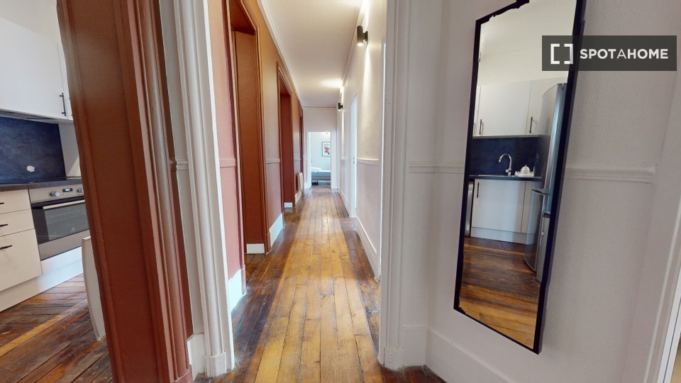 Double room Paris, 18 beds — photo 13
