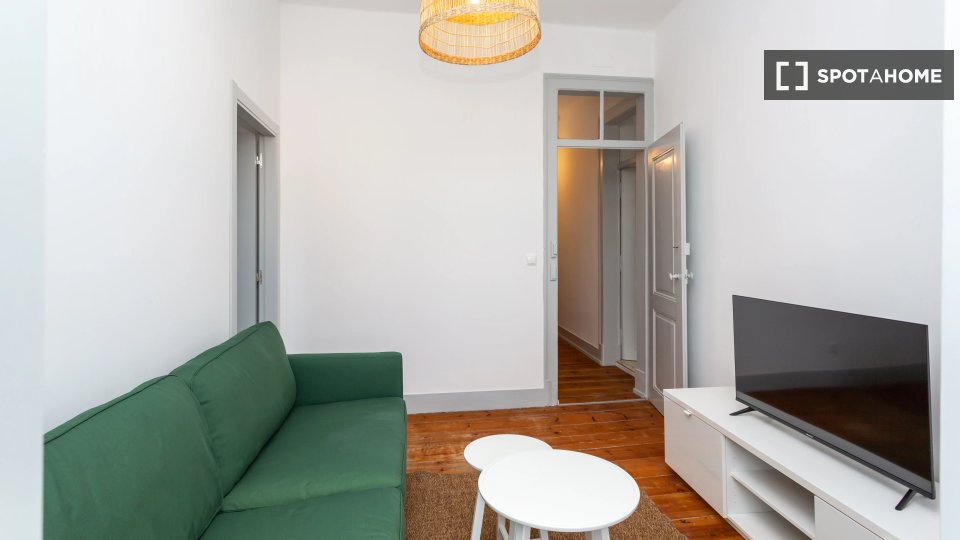Double room Lisbon, 6 beds — photo 6