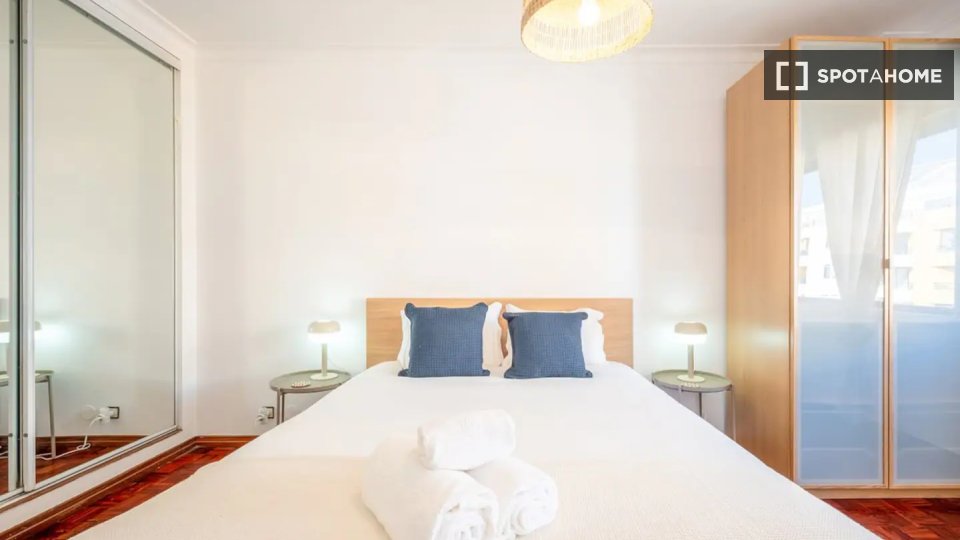 Apartment Lisbon, 1 bed — photo 17