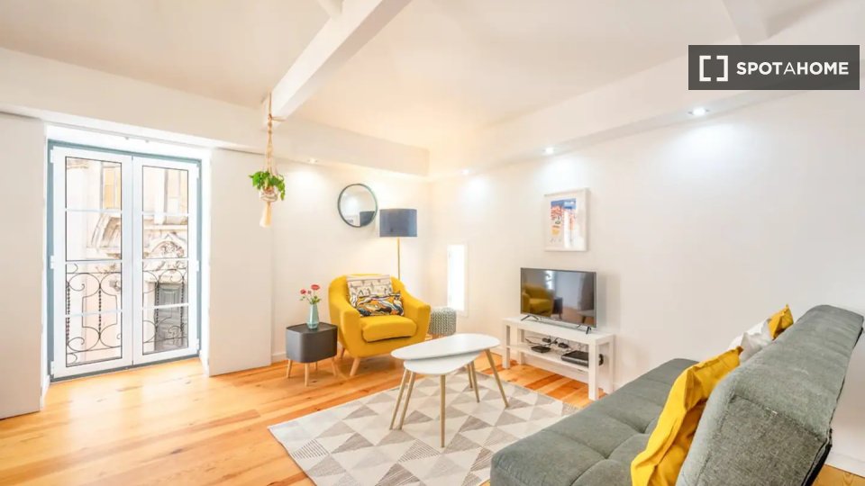 Apartment Lisbon, 2 beds — photo 17