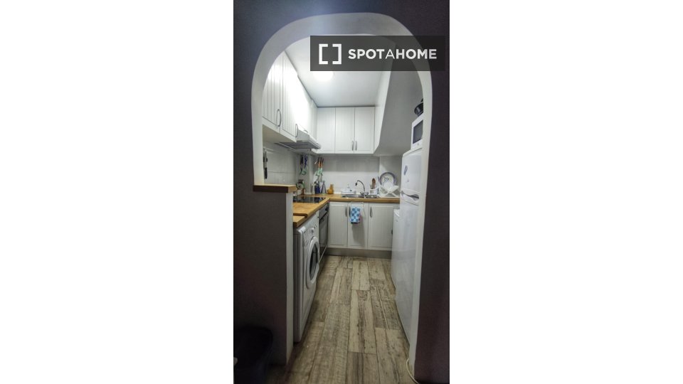Apartment Alicante, 1 bed — photo 7