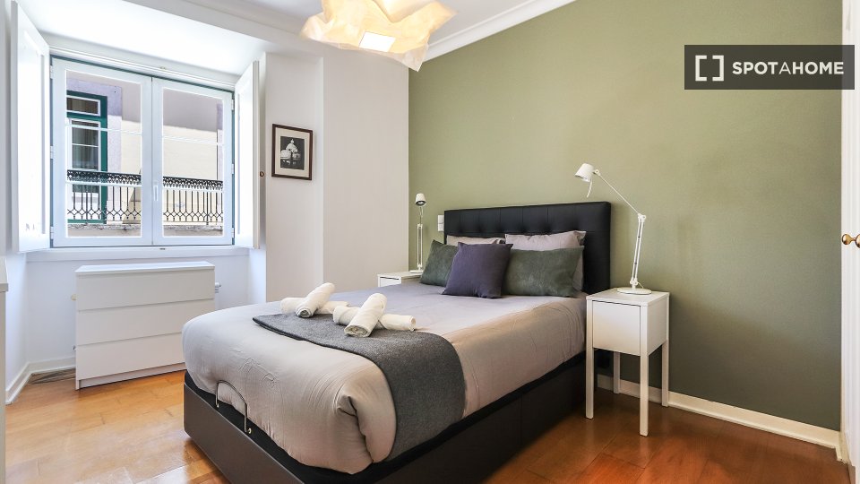Apartment Lisbon, 2 beds — photo 13