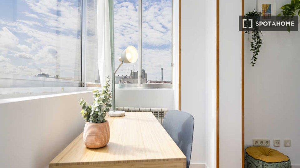 Double room Madrid, 12 beds — photo 40