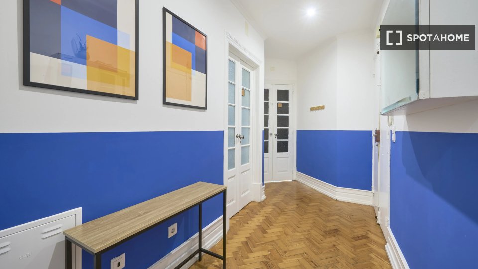 Double room Lisbon, 9 beds — photo 6