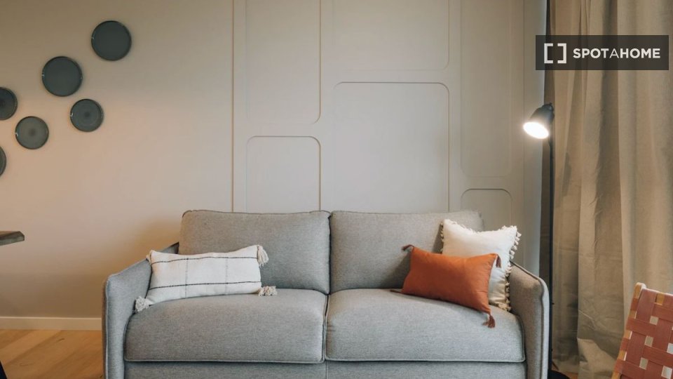 Apartment Lisbon, 1 bed — photo 19