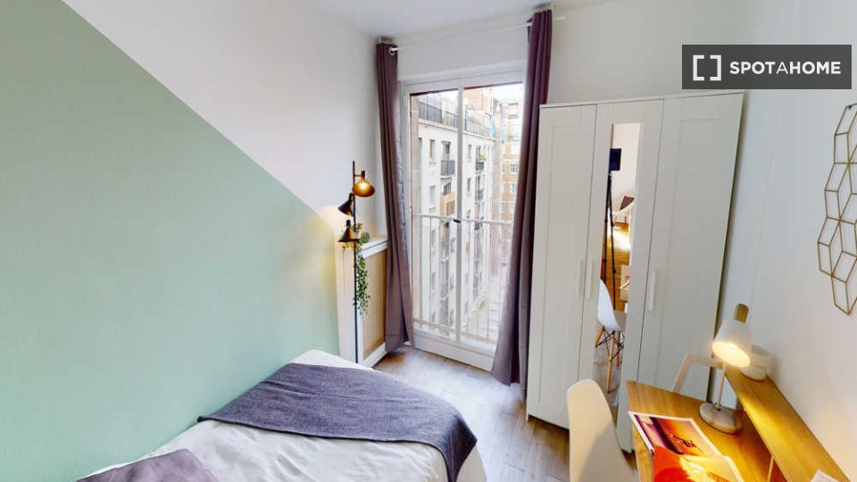 Double room Paris, 4 beds, 80m² — photo 11