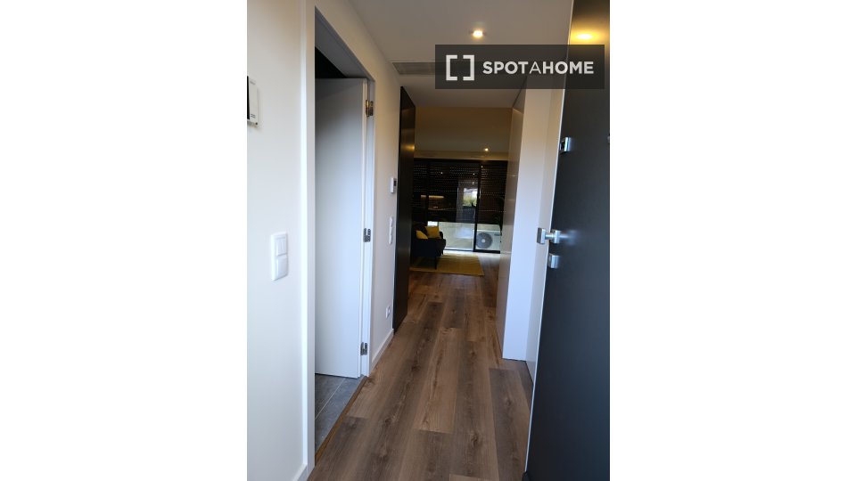 Apartment mono Porto, 48m² — photo 1