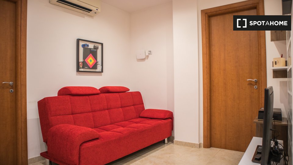 Double room Rome, 2 beds, 80m² — photo 8