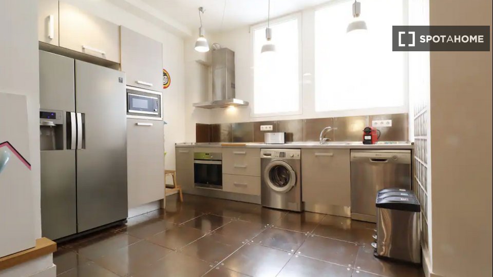 Apartment Madrid, 2 beds — photo 31