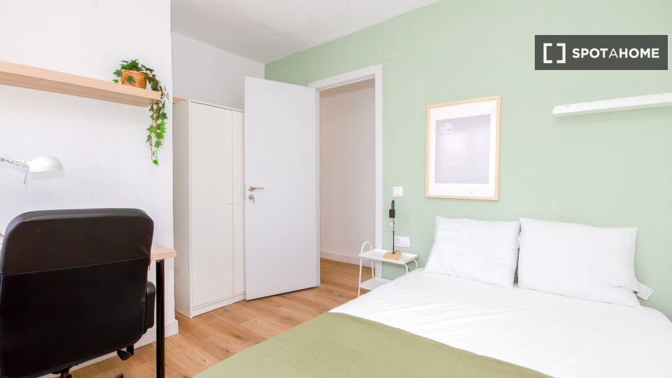Se alquila habitación en piso compartido, Alcalá de Henares.