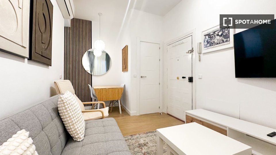 Apartment Madrid, 2 beds, 50m² — photo 4