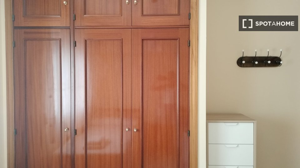 Apartment Malaga, 3 beds, 110m² — photo 13