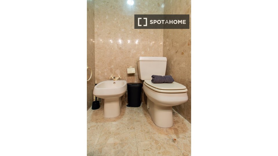 Double room Lisbon, 10 beds — photo 14