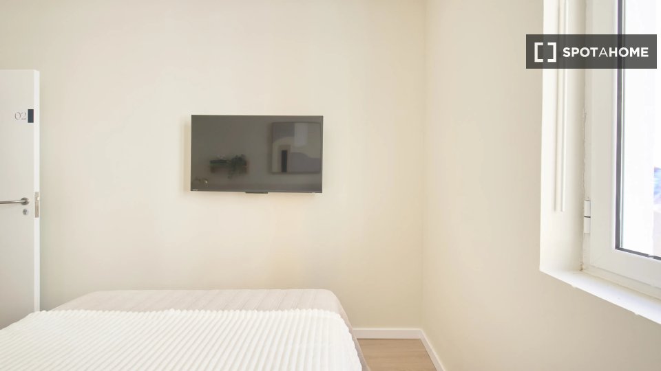 Double room Lisbon, 10 beds — photo 12
