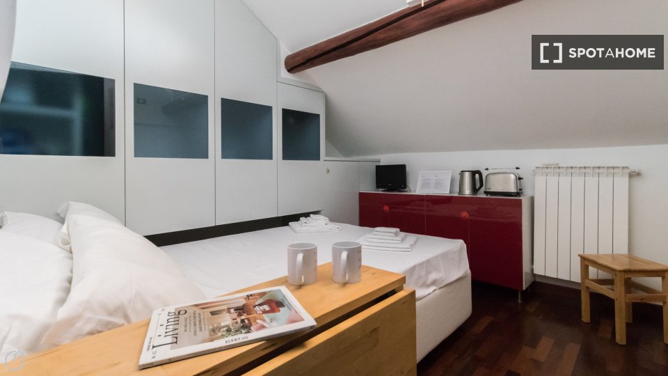 Apartment Milan, 1 bed, 20m² — photo 1
