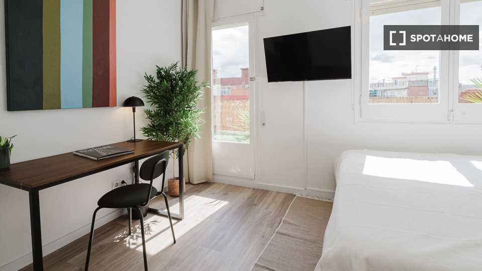 Double room Barcelona, 8 beds, 220m² — photo 60