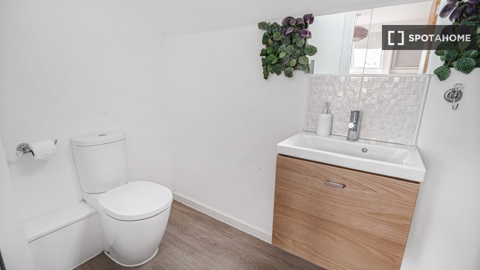 Apartment Manchester, 4 beds — photo 11