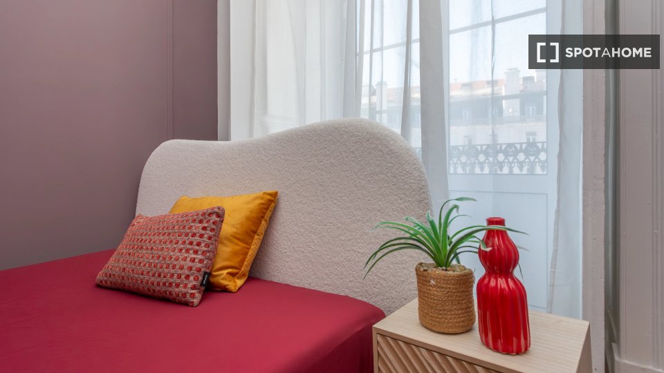 Double room Lisbon, 8 beds — photo 4