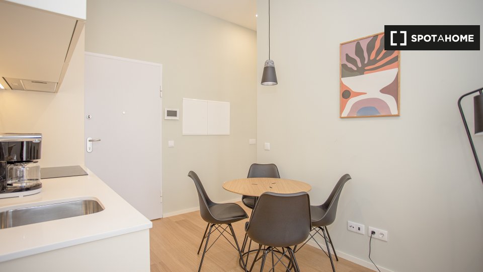 Apartment Porto, 1 bed, 45m² — photo 14
