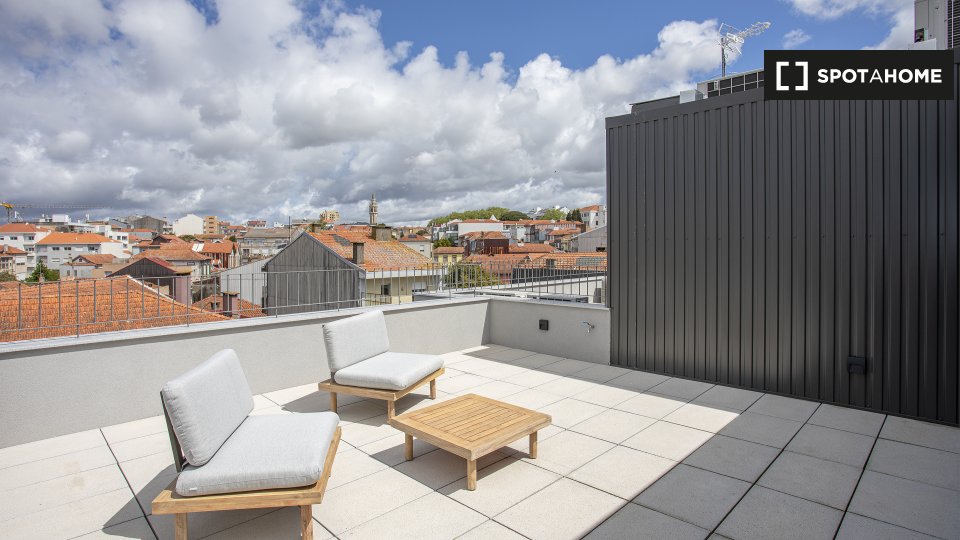 Apartment Porto, 3 beds, 100m² — photo 18