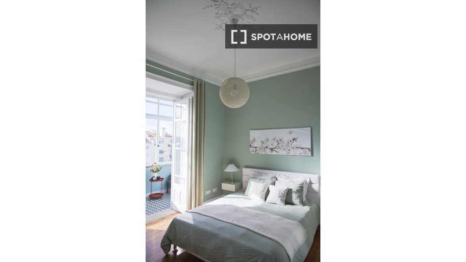 Double room Lisbon, 7 beds — photo 8