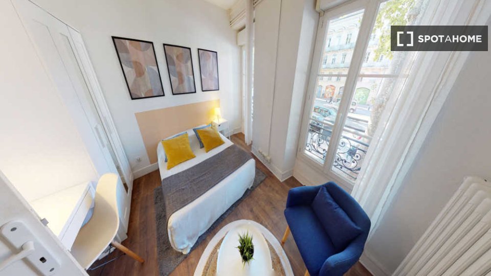 Double room Toulouse, 9 beds, 140m² — photo 17
