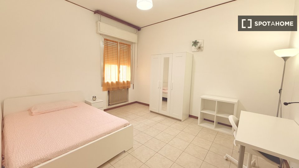 Double room Bologna, 4 beds, 100m² — photo 40