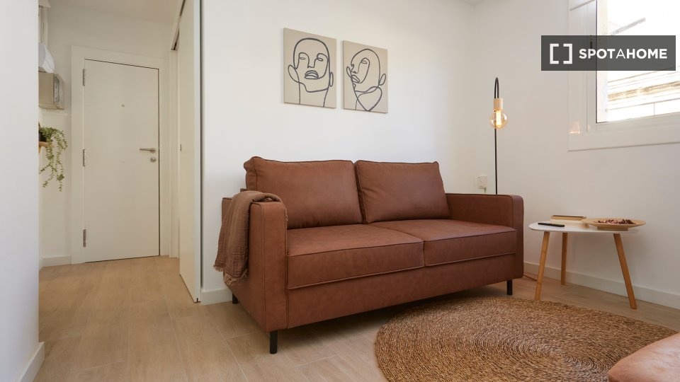 Apartment Barcelona, 1 bed, 36m² — photo 18