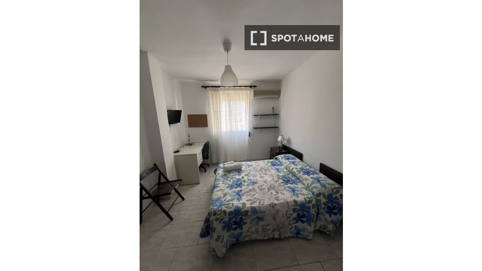 Double room Malaga, 8 beds, 270m² — photo 35