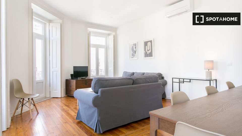 Apartment Lisbon, 7 beds — photo 18