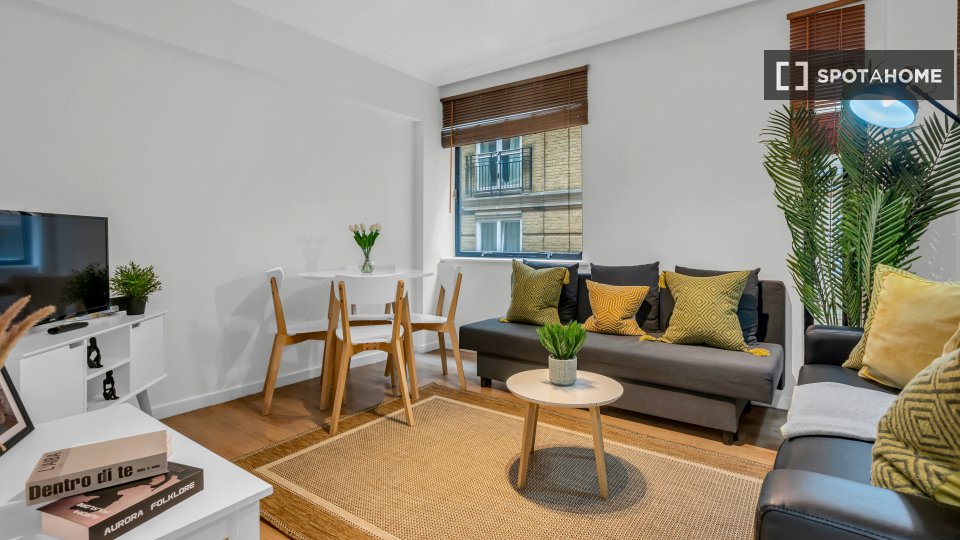 Apartment London, 1 bed, 40m² — photo 11