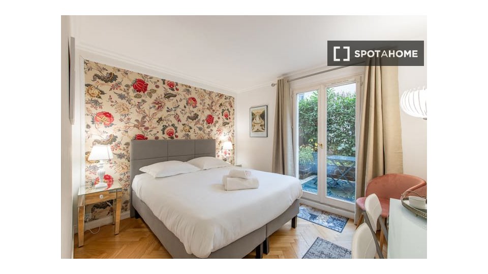 Apartment Paris, 1 bed — photo 2