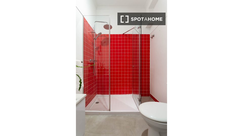 Double room Lisbon, 7 beds — photo 15