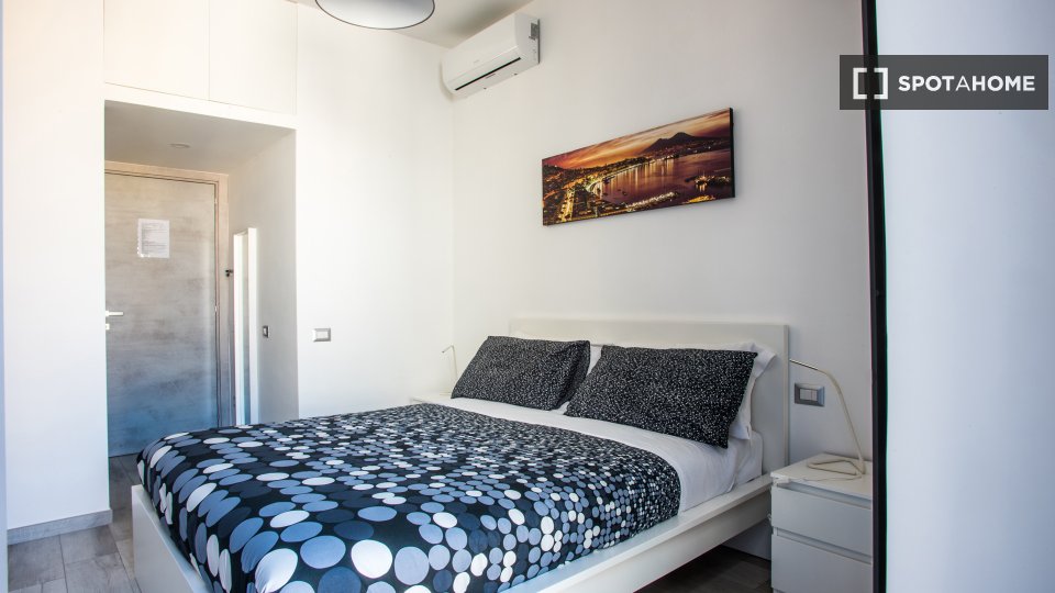 Apartment Naples, 1 bed — photo 7