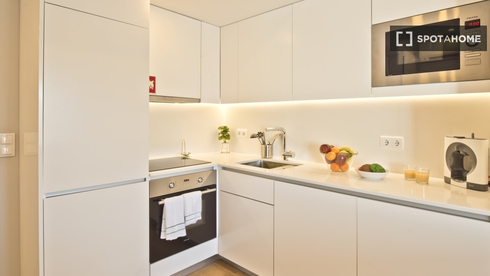 Apartment mono Lisbon, 30m² — photo 2