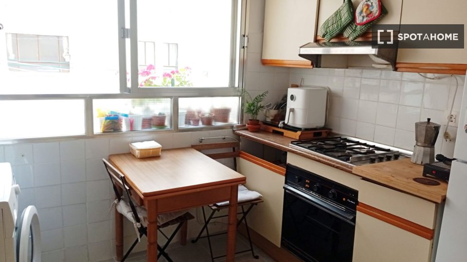 Double room Almeria, 5 beds, 190m² — photo 5
