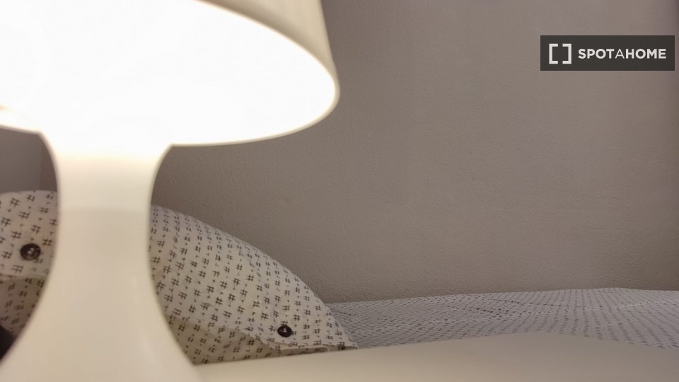 Double room Madrid, 4 beds — photo 18