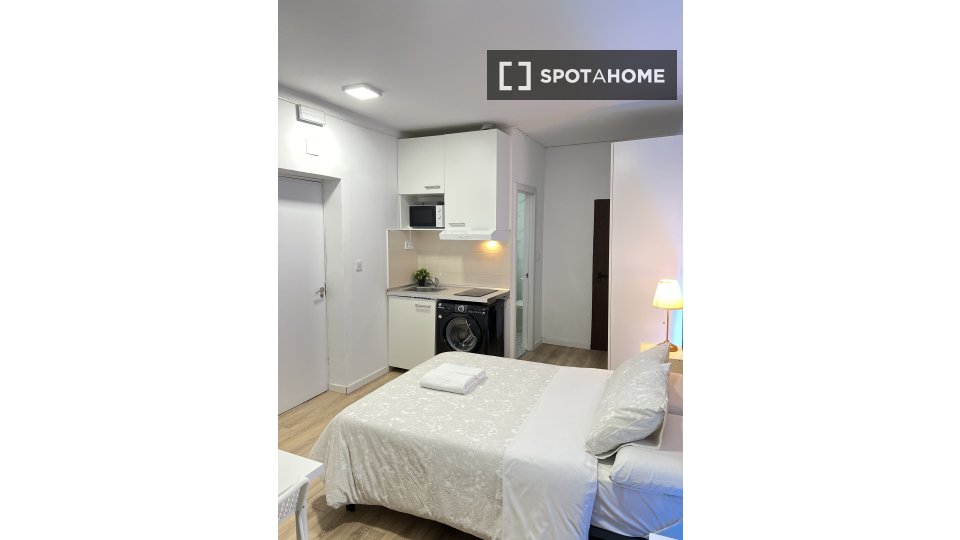 Apartment mono Madrid, 21m² — photo 30