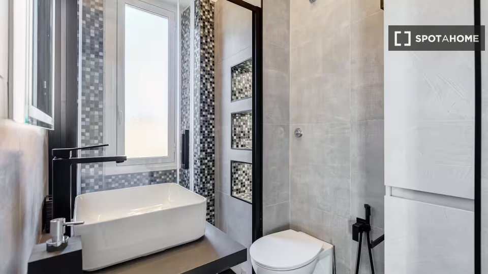Apartment Rome, 1 bed — photo 11