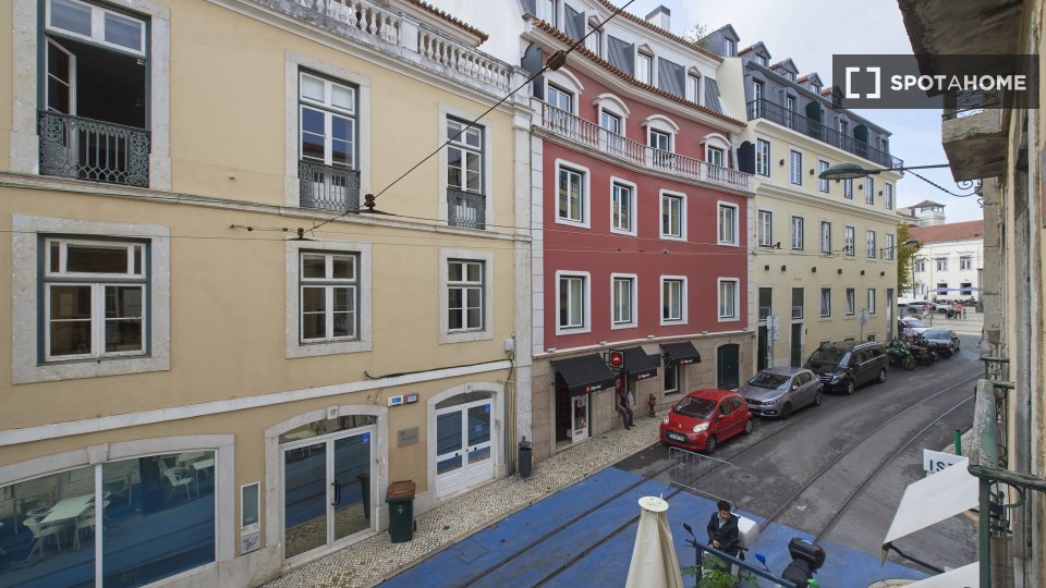 Double room Lisbon, 8 beds — photo 4