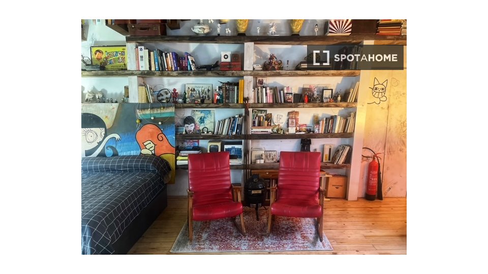 Double room Barcelona, 1 bed, 30m² — photo 5