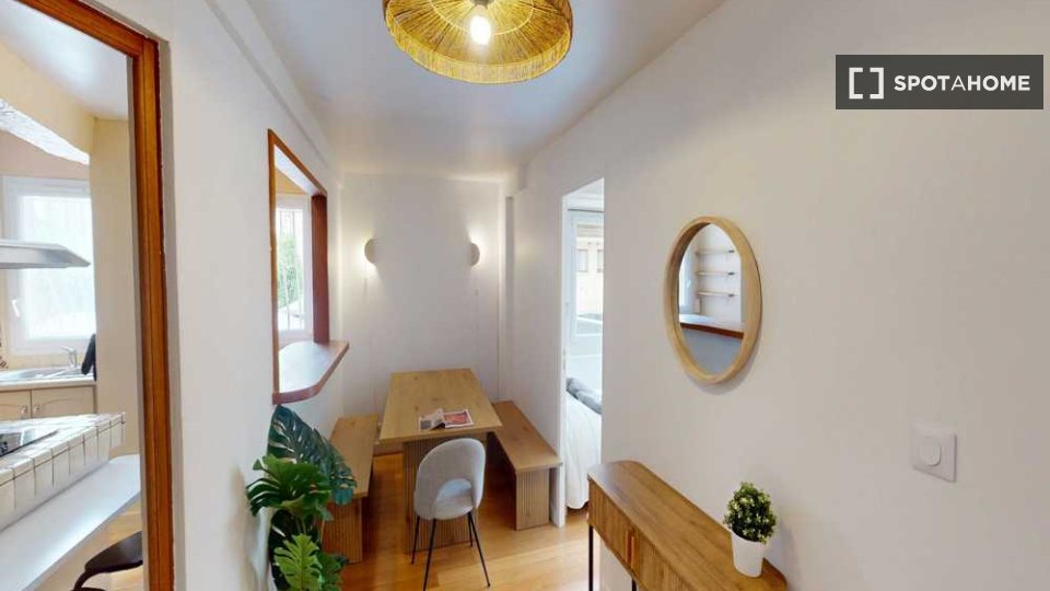 Double room Paris, 7 beds, 150m² — photo 12