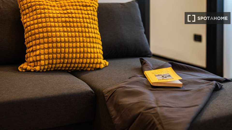 Apartment Milan, 2 beds, 85m² — photo 10