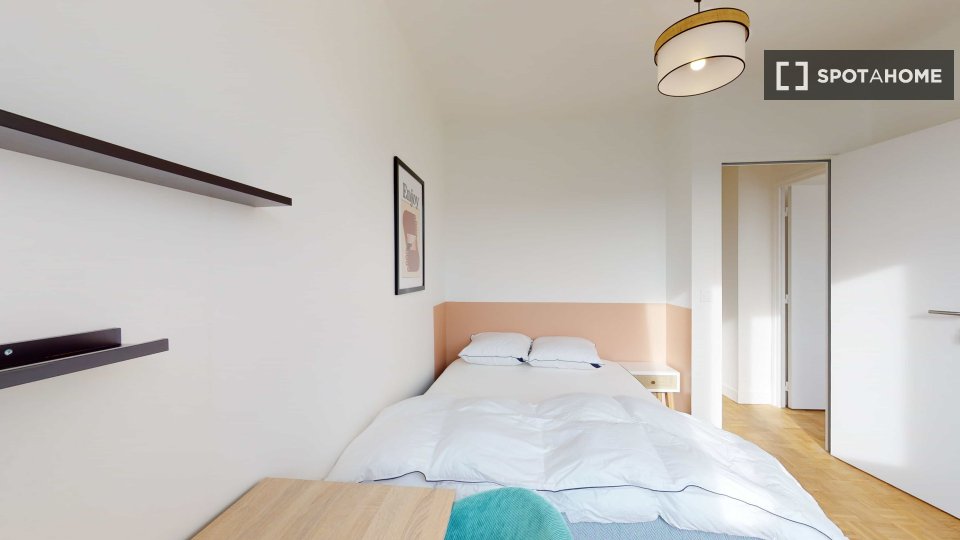 Double room Paris, 12 beds — photo 3