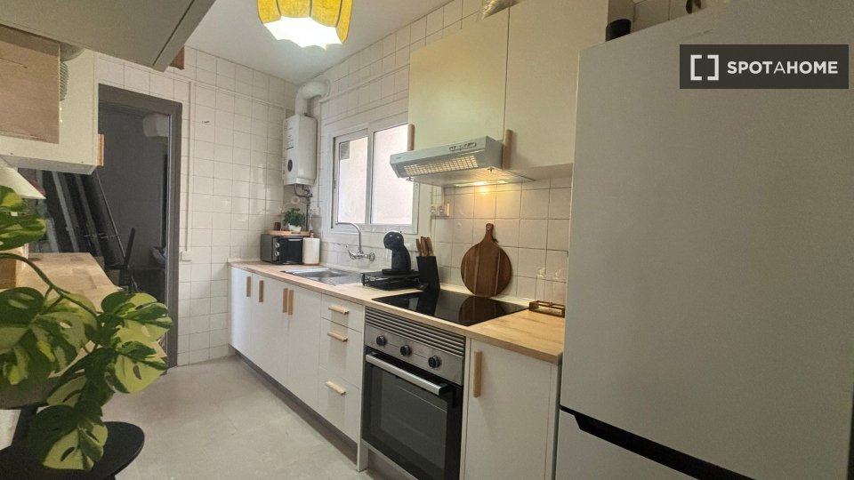 Double room Barcelona, 8 beds, 220m² — photo 13