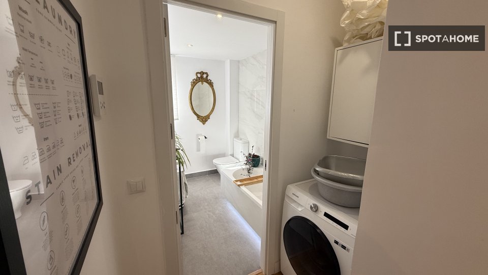 Apartment Madrid, 1 bed, 70m² — photo 7
