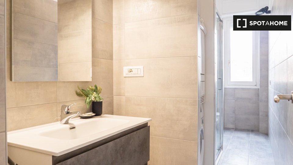 Apartment Milan, 2 beds, 90m² — photo 16